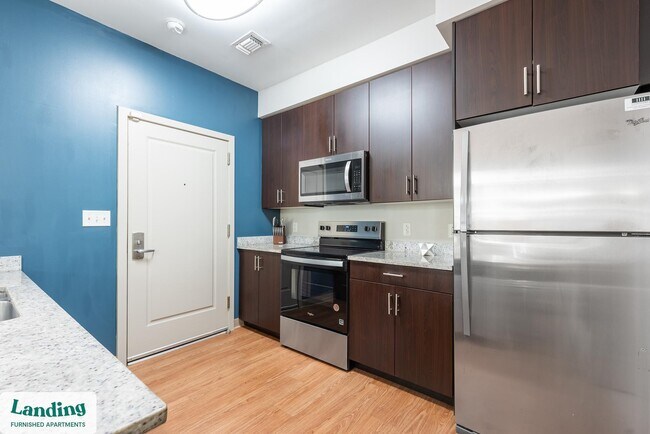 Building Photo - 1111 Stratford Ave