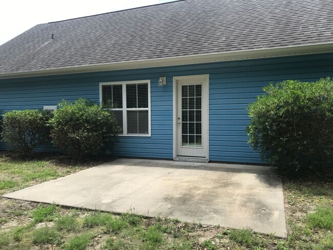 Building Photo - Coming Soon! Tropical style cottage home, 4 Br, 2 car garage!  Winnabow/ Leland Area. Brunswick C...