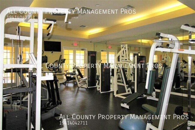 Building Photo - 5600 Bentgrass Dr