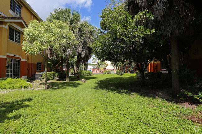 Building Photo - Venice Cove Apartments