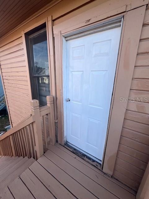 Building Photo - 301 E Palm Ave