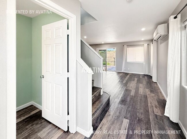 Building Photo - 94-1050-1050 Kanawao St