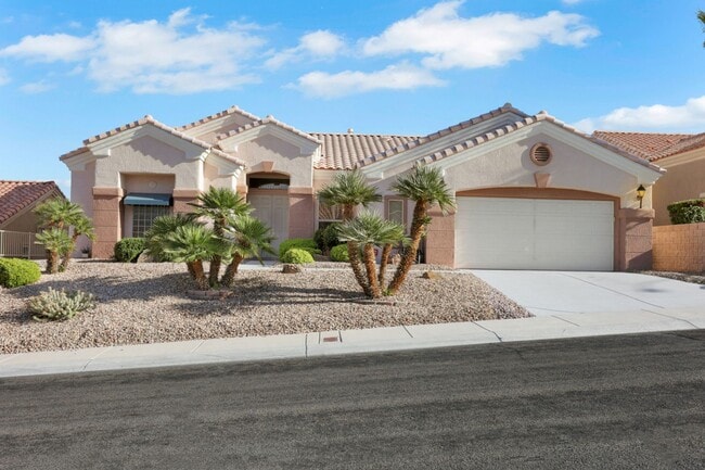 Building Photo - 3 bedroom in Sun City Summerlin