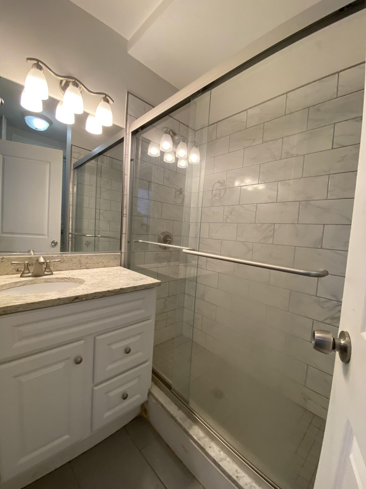 Building Photo - 75 Westland Ave