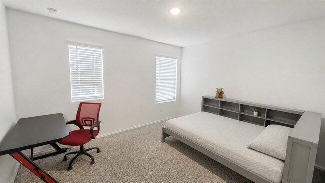 Building Photo - 1732 Cobblecrest Ln