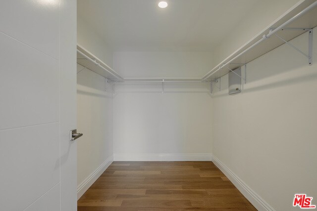 Building Photo - 2939 Leeward Ave
