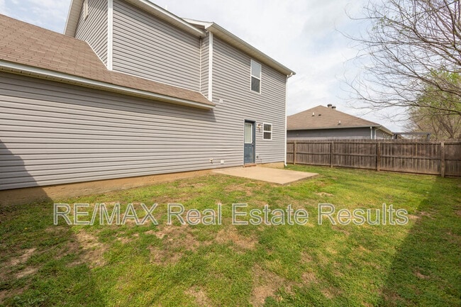 Building Photo - 5411 SW Cherry Creek Rd