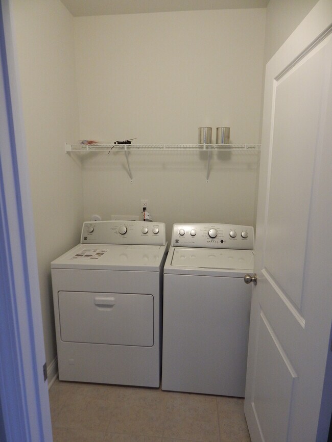 Building Photo - Beautiful home in Del Webb by Riverlights (55 and over community)