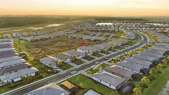 Building Photo - 18579 Ives Dr