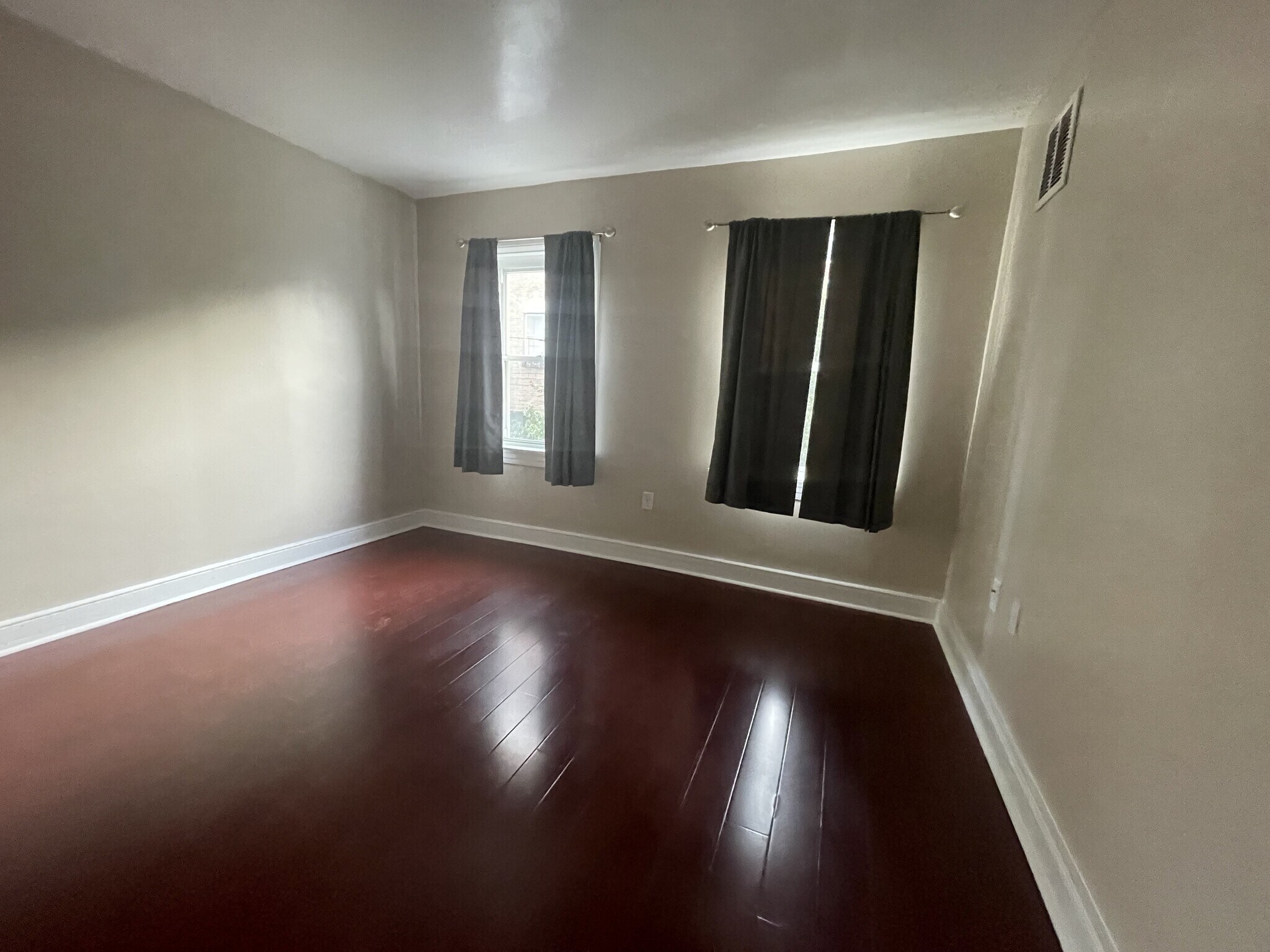 2nd fl Room 1 - 1317 S Howard St