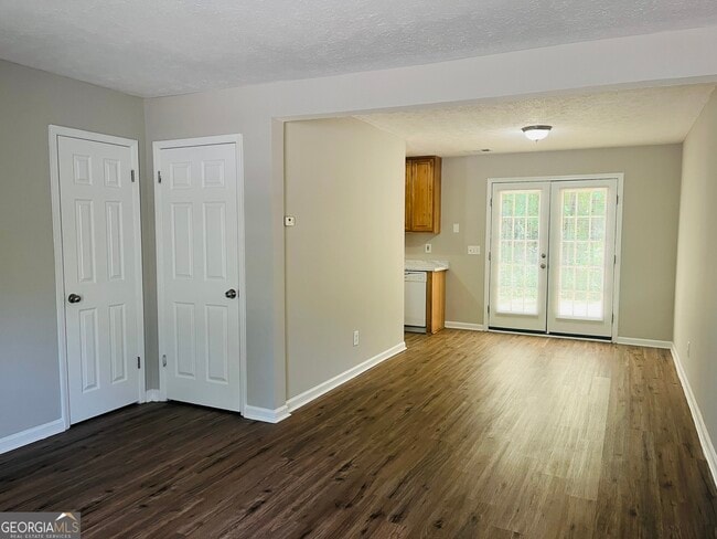 Building Photo - 601 Wilburn Ave