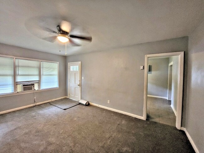 Building Photo - Decatur 3BR House SE