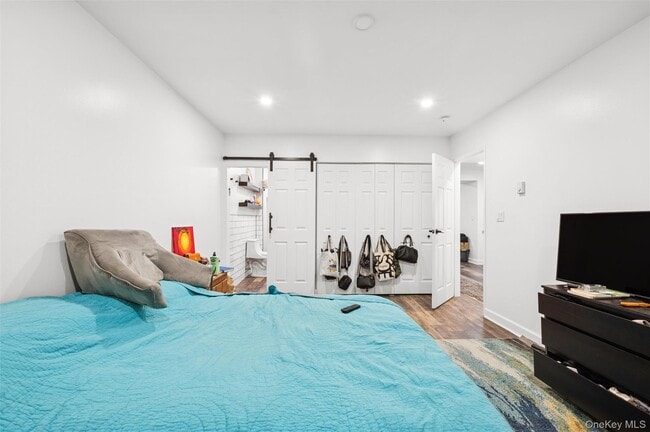 Building Photo - 57 Lorraine Terrace