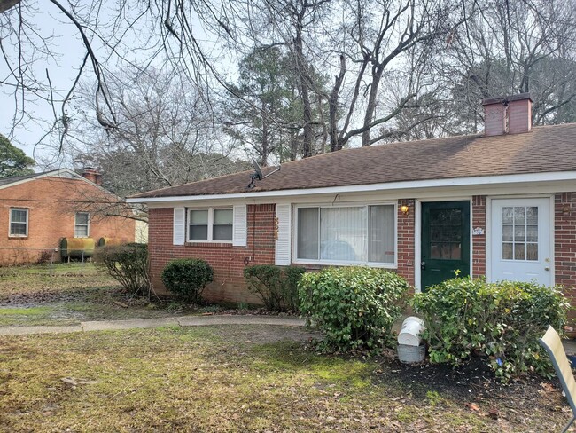 Building Photo - Chesapeake: 2 bedroom 1 bath Duplex in Gre...