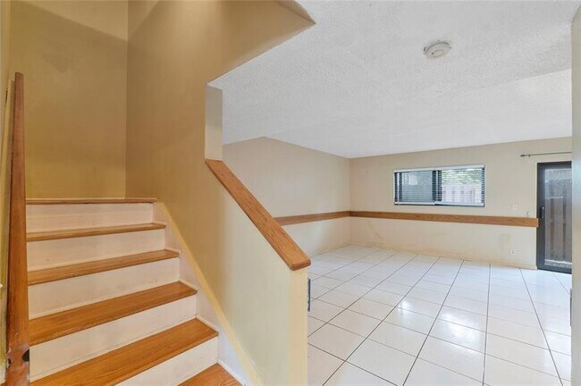Building Photo - 2157 NW 37th Ave