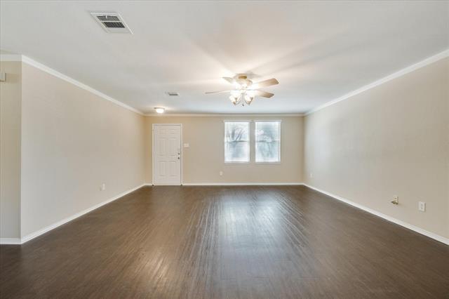 Building Photo - 1825 Lariat Dr
