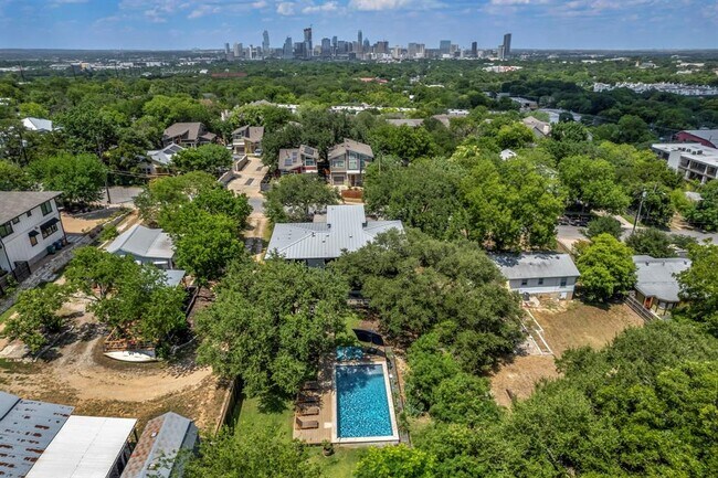 Building Photo - 613 Terrell Hill Dr