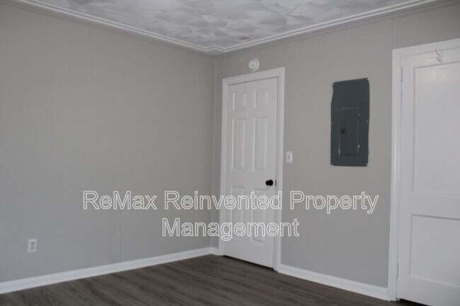 Building Photo - 1510 Koger St