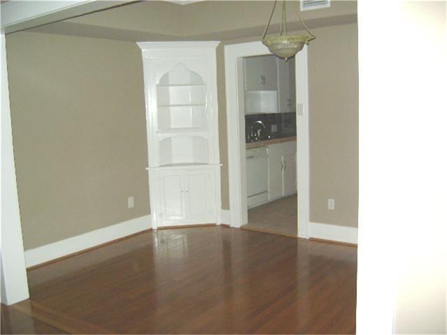 Building Photo - 1661 Kipling St