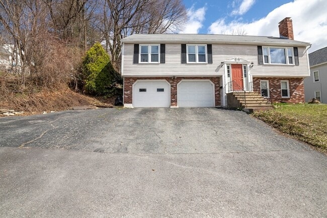 Building Photo - 8 Minthorne St