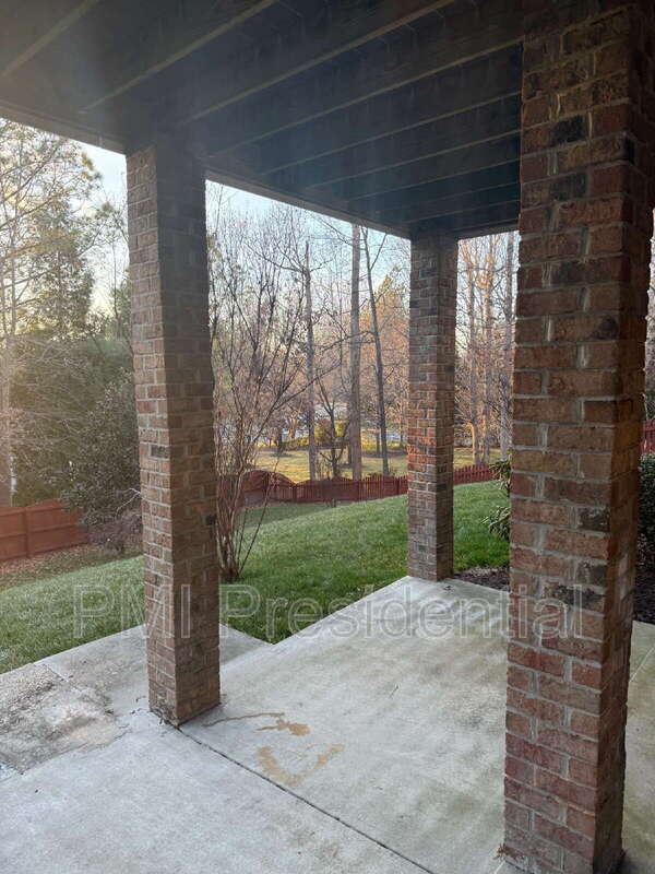 Building Photo - 14030 Wiley Cir