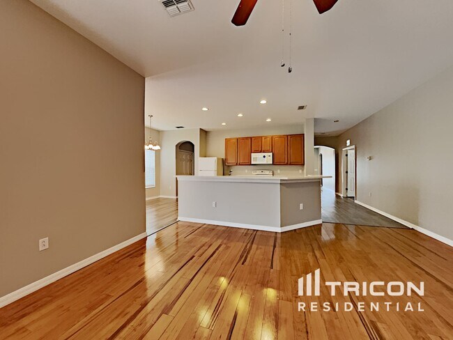 Building Photo - 15213 Durango Cir