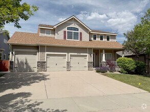 Building Photo - Rare Mountain View Gem for Rent in Erie!