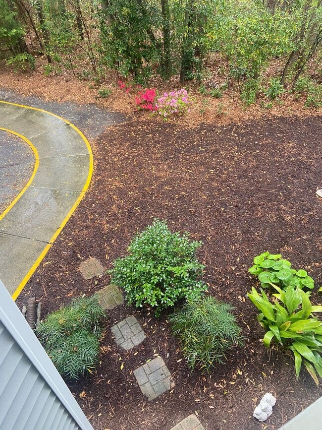 Building Photo - Spacious 2 Bedroom Luxury Condo with Pool Access – Wilmington, NC