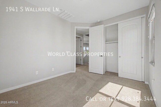 Building Photo - 1941 S Wallrade Ln