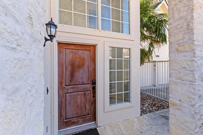 Building Photo - 3203 Tom Green St