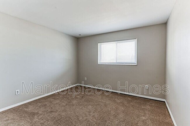 Building Photo - 14537 Greencastle Dr