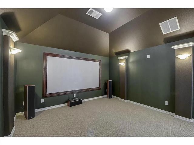 Building Photo - 212 Chester Dr