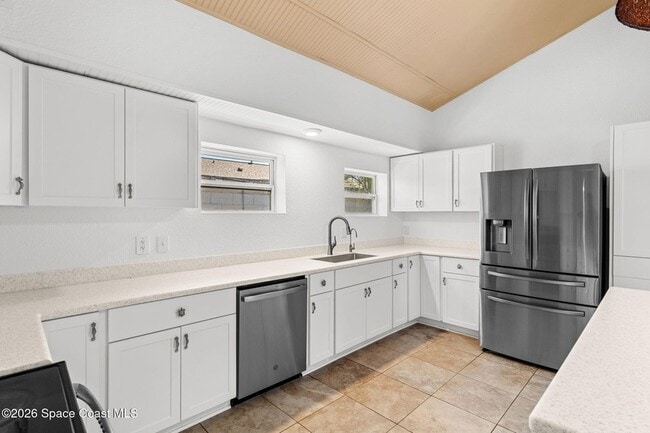 Building Photo - 1625 Hortana Dr