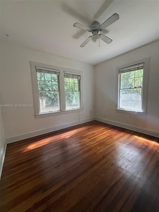 Building Photo - 3972 Loquat Ave