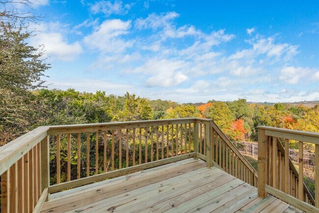 Building Photo - 6910 Rifle Bend