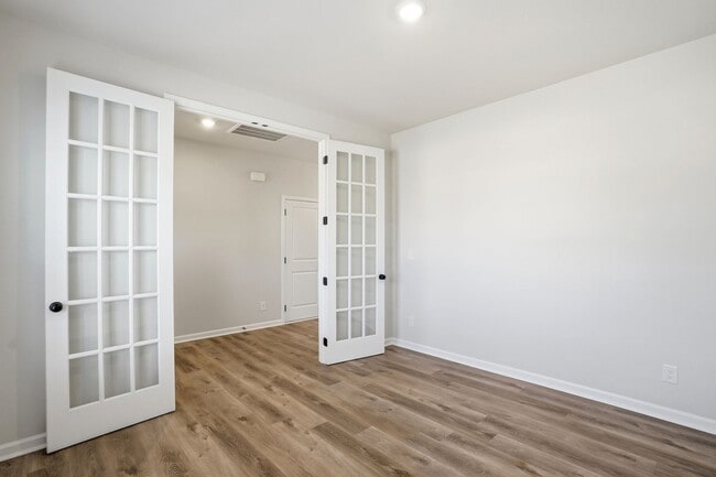 Building Photo - Brand New 4BR Home in The Pines at Paw Creek – Modern Design