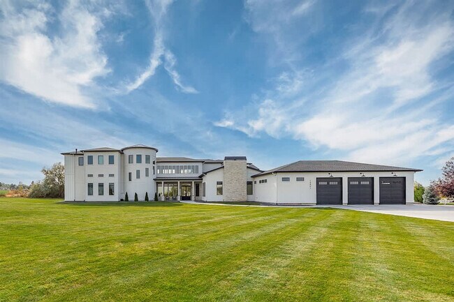 Building Photo - 12401 Rivendell Ct