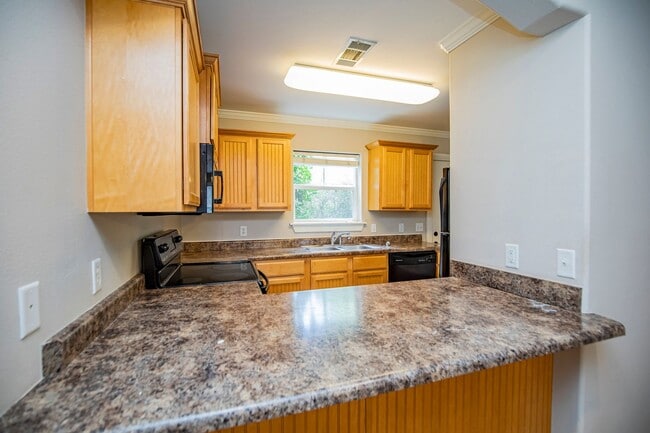 Building Photo - ***2011 Karrington Ridge***