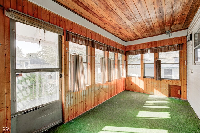 Building Photo - 1744 N Norfolk St