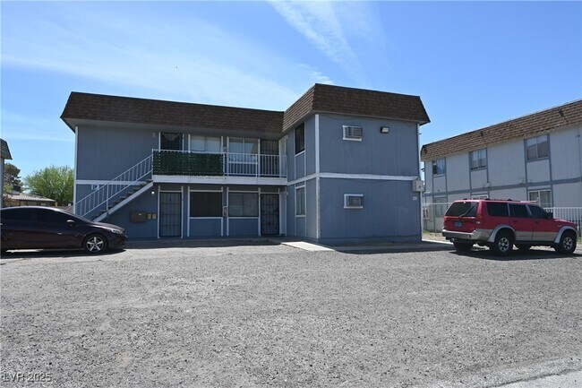 Building Photo - 302 Eastminister Ct
