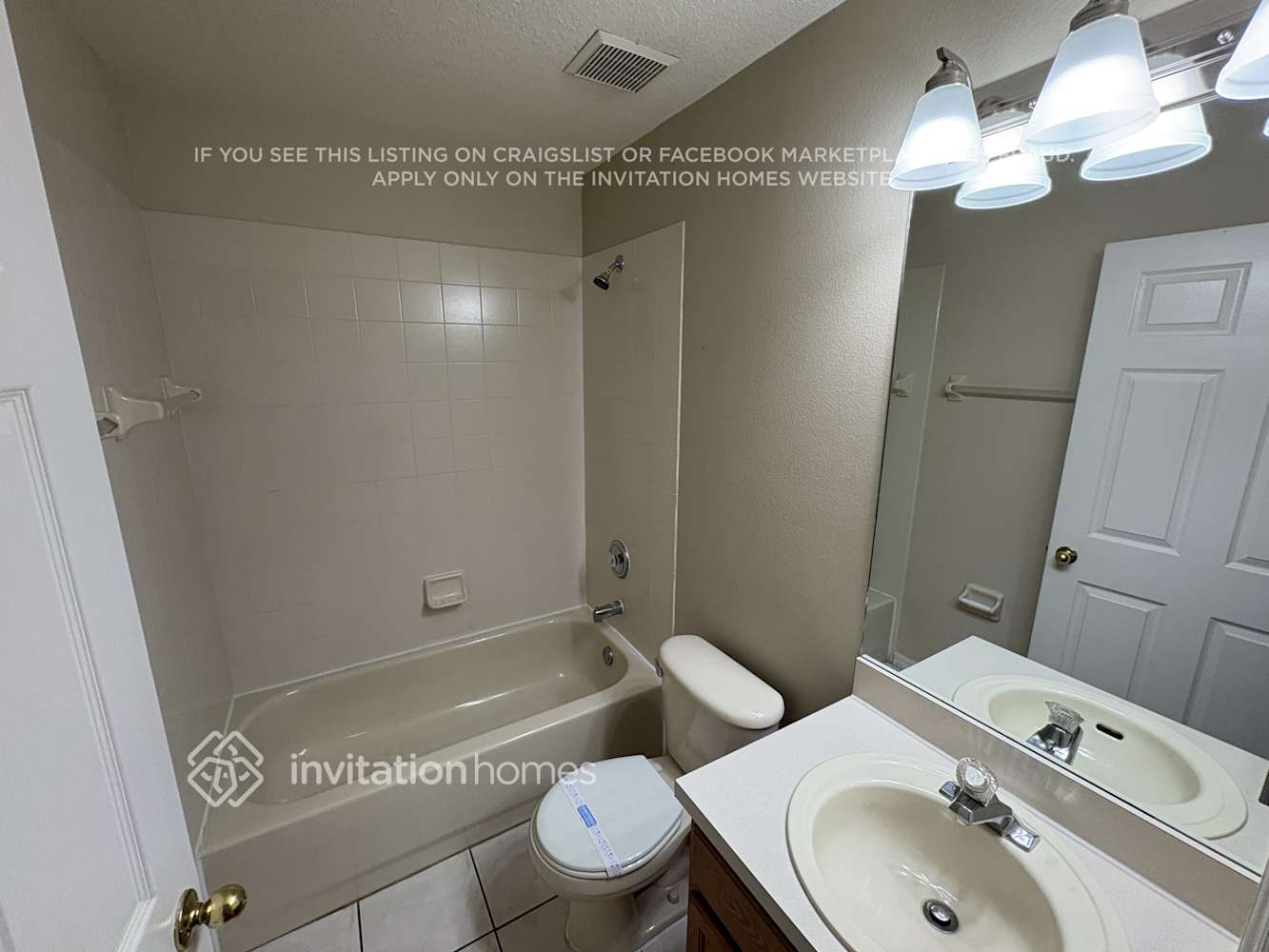 Building Photo - 12709 Tall Pines Way