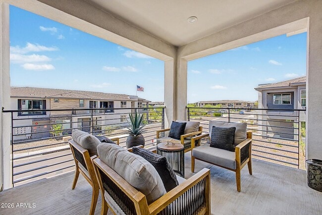 Building Photo - 2121 W Sonoran Desert Dr