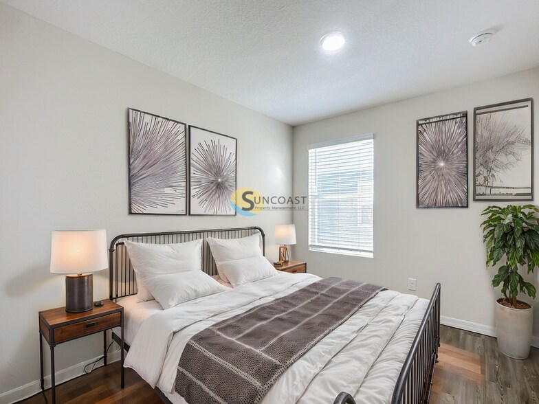 Building Photo - 11486 Oakfield Ct