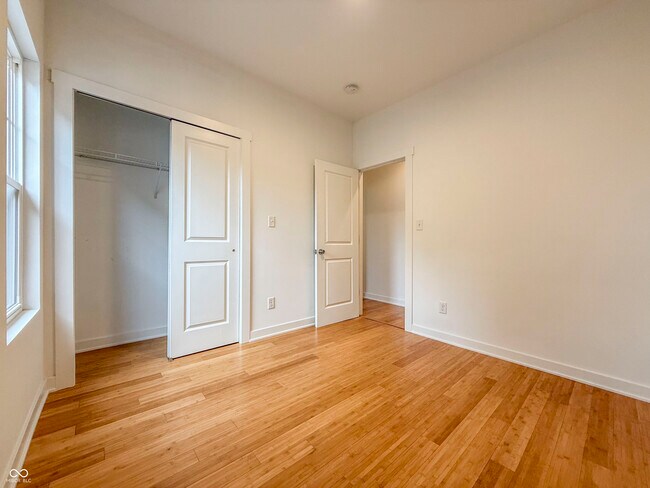 Building Photo - 2125 Bellefontaine St