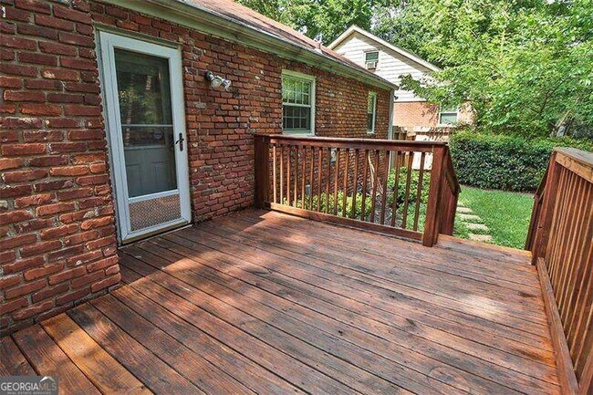 Building Photo - 3197 Alberta Ln