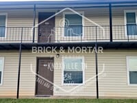 Building Photo - 1007 Clendenen Rd