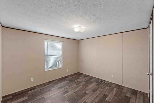 Building Photo - Spacious Country Living In Gholson