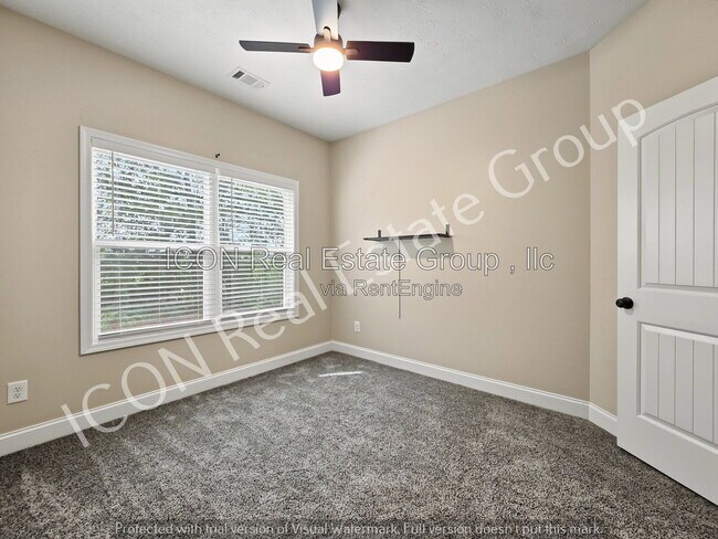 Building Photo - 55 Cranbrooke Dr