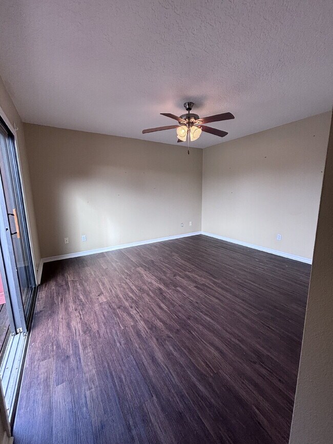 Building Photo - 54A Piney Branch Way Patio Townhome