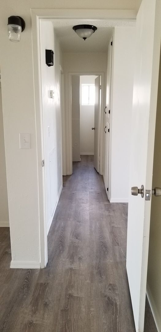 Building Photo - 3541 Tecumseh Dr